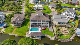 106 Ashwood Drive, Pass Christian, MS 39571