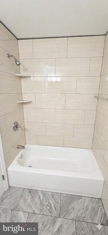 5240 E ROOSEVELT BLVD, Philadelphia, PA 19124