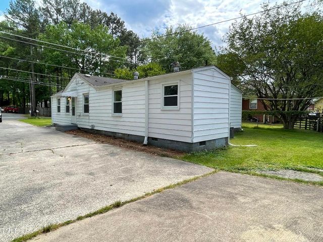 2716 Fawn Avenue, Durham, NC 27705