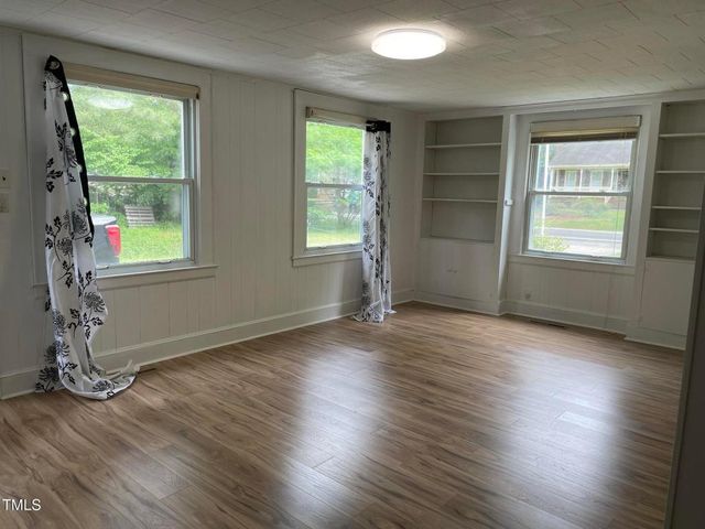 2716 Fawn Avenue, Durham, NC 27705