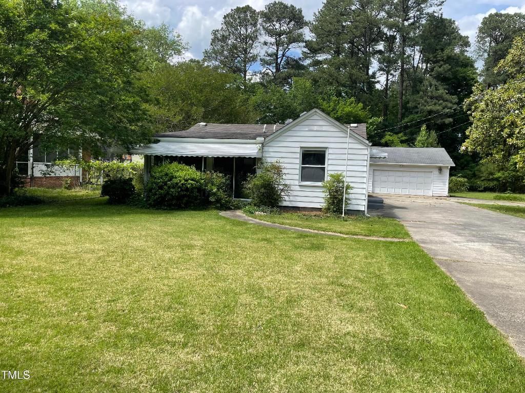 2716 Fawn Avenue, Durham, NC 27705