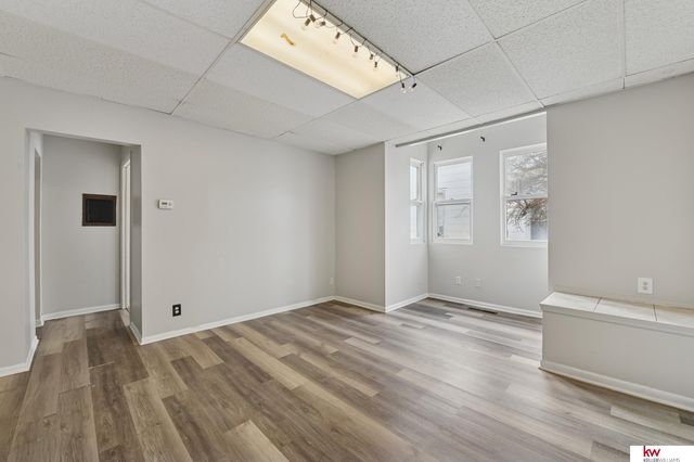 1305 S 32nd Street, Omaha, NE 68105