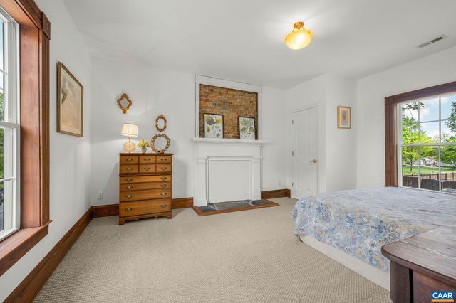 321 EAST ST, Gordonsville, VA 22942