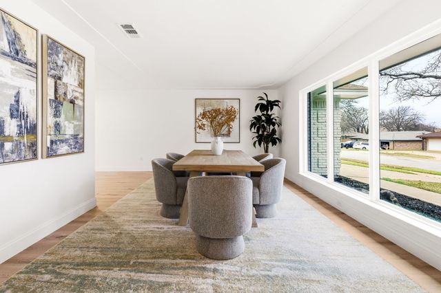 1812 Park Hill Drive, Arlington, TX 76012