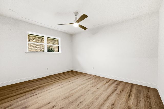 1812 Park Hill Drive, Arlington, TX 76012