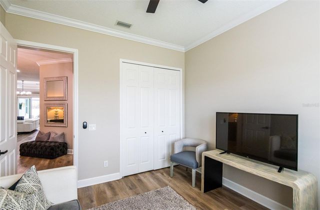 15623 LEVEN LINKS PLACE, Lakewood Ranch, FL 34202