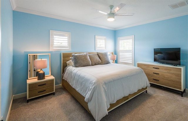 15623 LEVEN LINKS PLACE, Lakewood Ranch, FL 34202