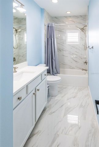 15623 LEVEN LINKS PLACE, Lakewood Ranch, FL 34202