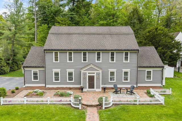 41 Longmeadow Road, Wellesley, MA 02482