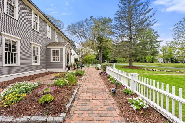 41 Longmeadow Road, Wellesley, MA 02482