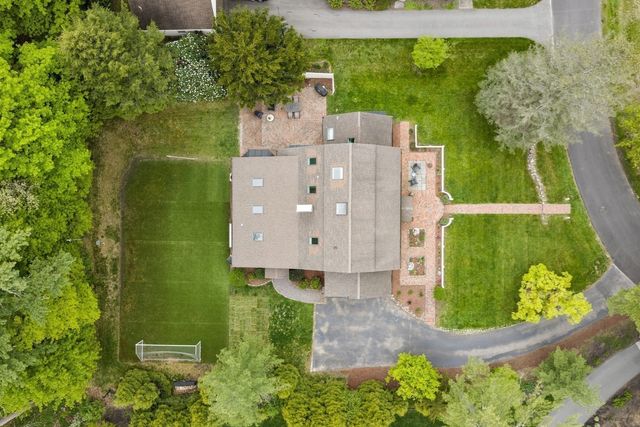 41 Longmeadow Road, Wellesley, MA 02482