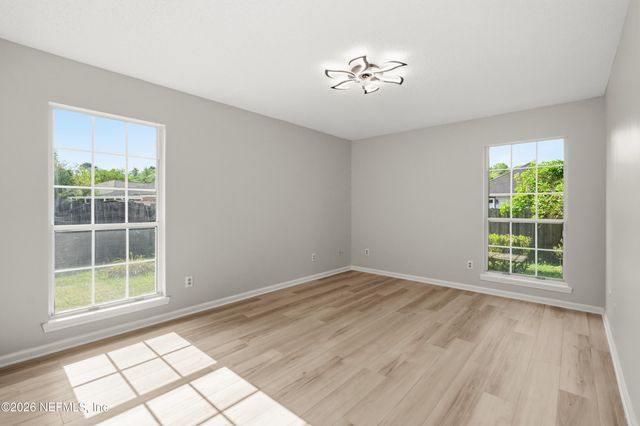 7668 FAWN LAKE Drive N, Jacksonville, FL 32256