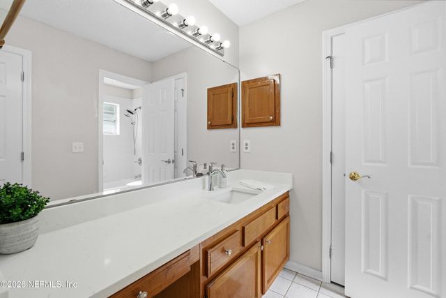 7668 FAWN LAKE Drive N, Jacksonville, FL 32256