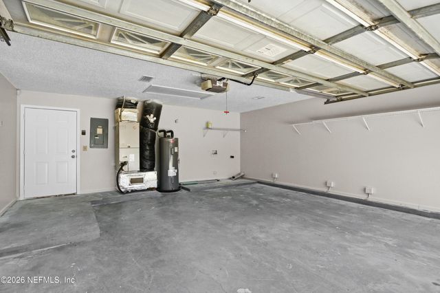 7668 FAWN LAKE Drive N, Jacksonville, FL 32256