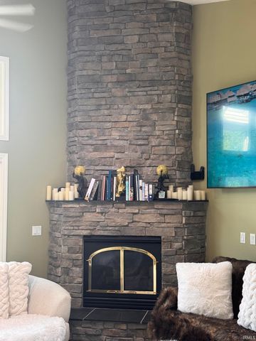 50800 Lilac Road, South Bend, IN 46628