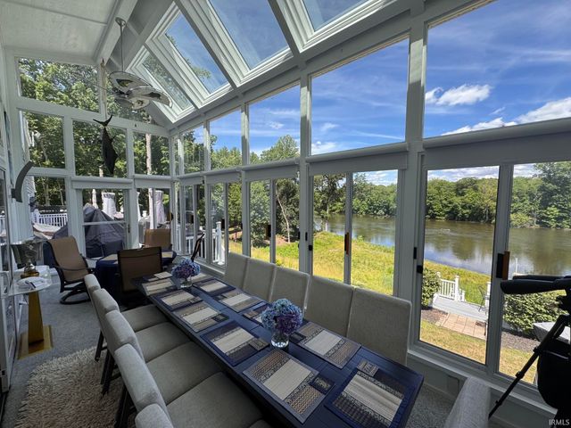 50800 Lilac Road, South Bend, IN 46628