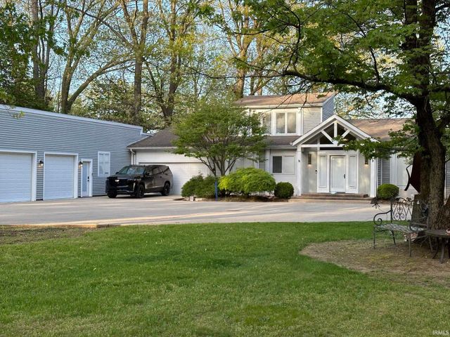 50800 Lilac Road, South Bend, IN 46628