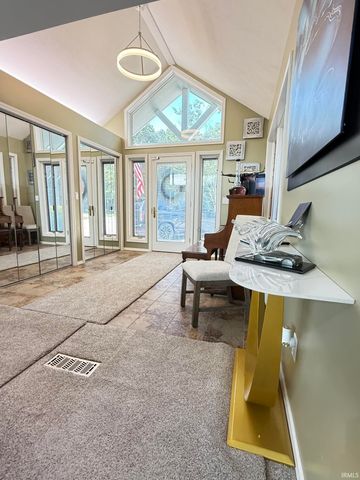 50800 Lilac Road, South Bend, IN 46628