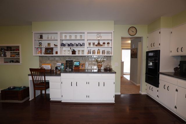 104 Hilltop Drive, Charles City, IA 50616