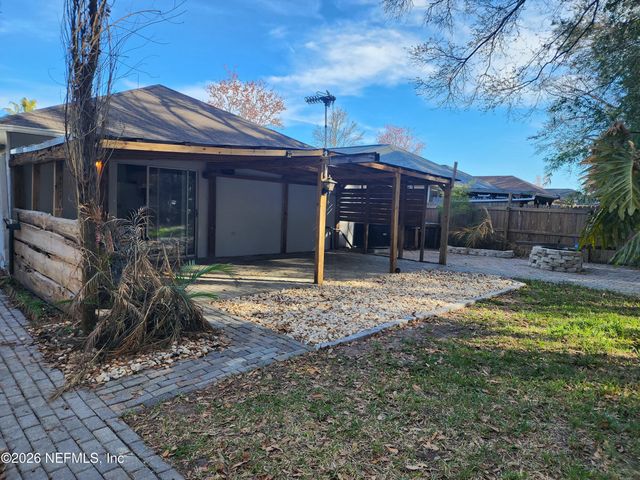 3422 TALISMAN Drive, Middleburg, FL 32068