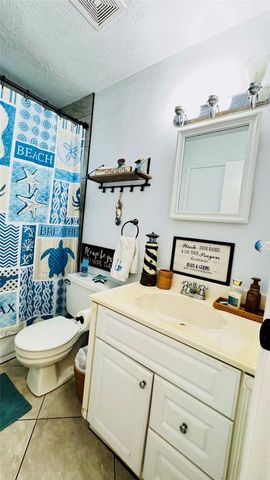 3003 Wood Fox Drive, Alvin, TX 77511