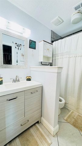 3003 Wood Fox Drive, Alvin, TX 77511