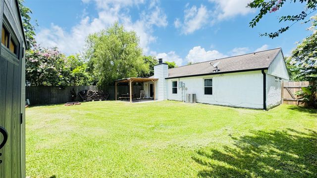 3003 Wood Fox Drive, Alvin, TX 77511