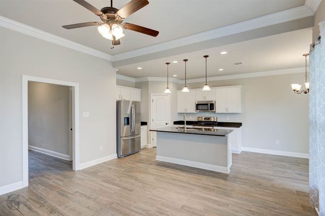 220 Berkshire Place, Haughton, LA 71037