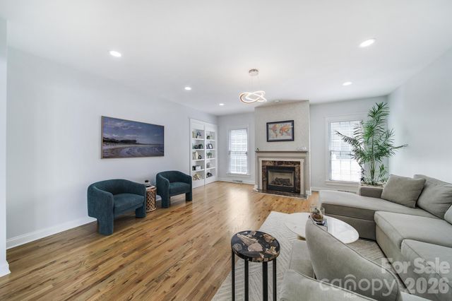 882 Promenade Walk, Fort Mill, SC 29708