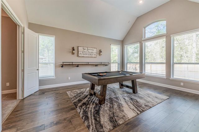 1050 Groveton Ridge Lane, Pinehurst, TX 77362