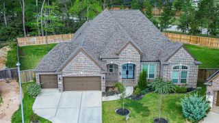 1050 Groveton Ridge Lane, Pinehurst, TX 77362