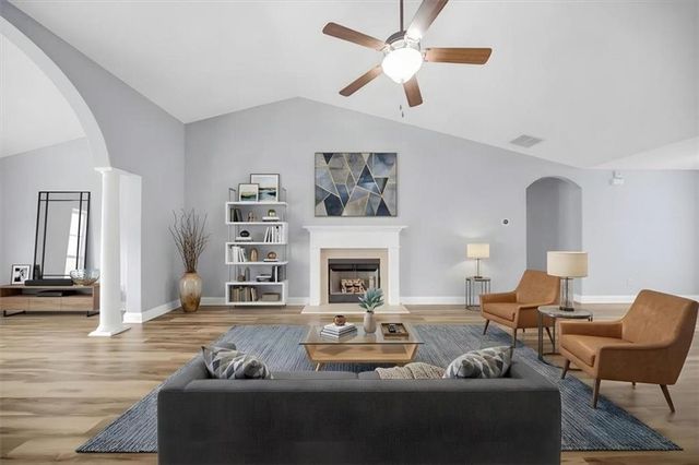 1411 Silvergate Way, Winder, GA 30680