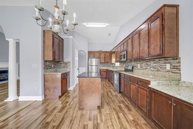 1411 Silvergate Way, Winder, GA 30680