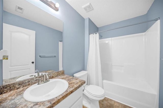 1411 Silvergate Way, Winder, GA 30680