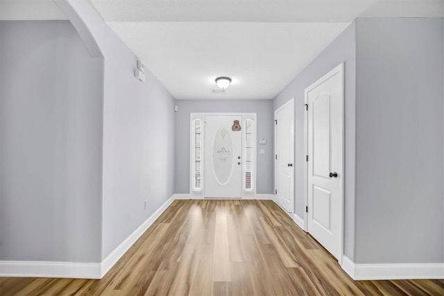 1411 Silvergate Way, Winder, GA 30680