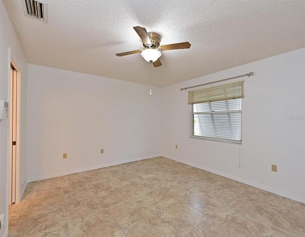 5506 37TH STREET E 4, Bradenton, FL 34203
