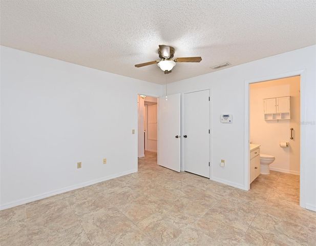 5506 37TH STREET E 4, Bradenton, FL 34203