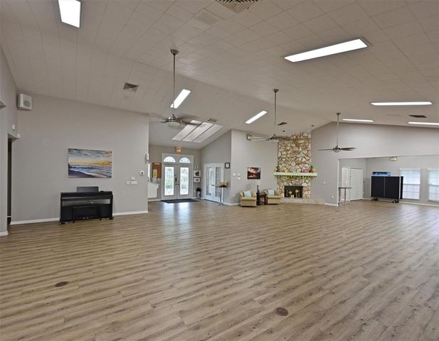5506 37TH STREET E 4, Bradenton, FL 34203