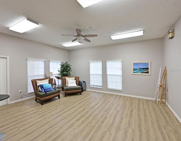 5506 37TH STREET E 4, Bradenton, FL 34203