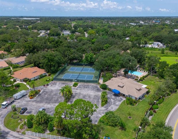 5506 37TH STREET E 4, Bradenton, FL 34203