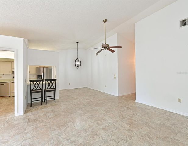 5506 37TH STREET E 4, Bradenton, FL 34203