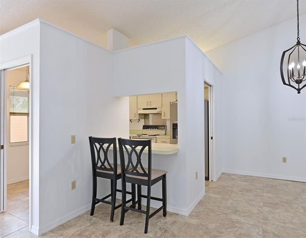 5506 37TH STREET E 4, Bradenton, FL 34203