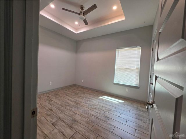 5804 Nightingale Avenue 4, Mcallen, TX 78504