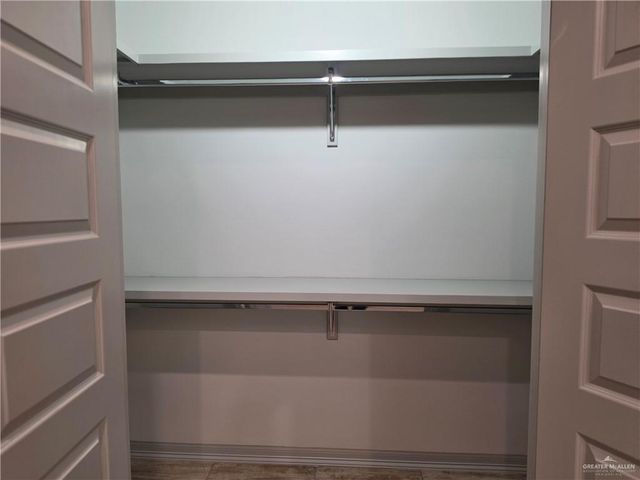 5804 Nightingale Avenue 4, Mcallen, TX 78504