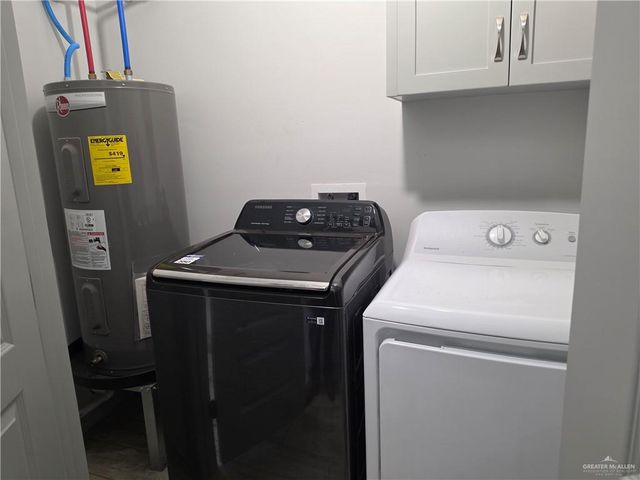 5804 Nightingale Avenue 4, Mcallen, TX 78504