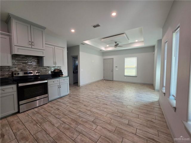 5804 Nightingale Avenue 4, Mcallen, TX 78504
