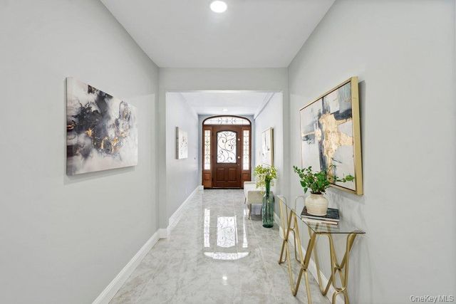 497 Woodbury Road, Cold Spring Harbor, NY 11724