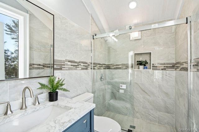 497 Woodbury Road, Cold Spring Harbor, NY 11724