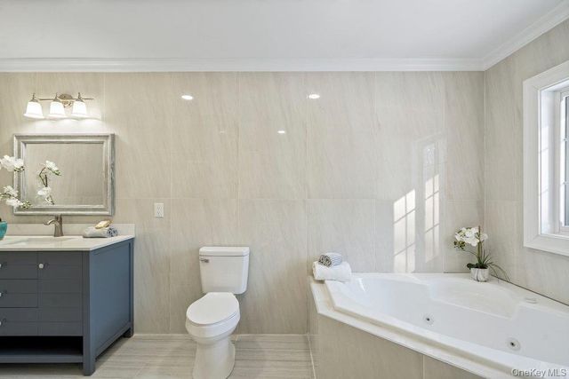 497 Woodbury Road, Cold Spring Harbor, NY 11724