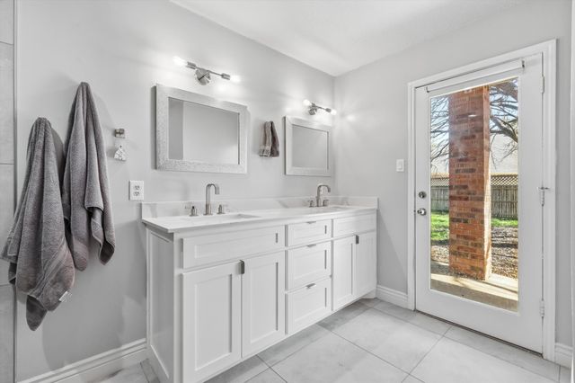 724 Smokerise Circle, Denton, TX 76205